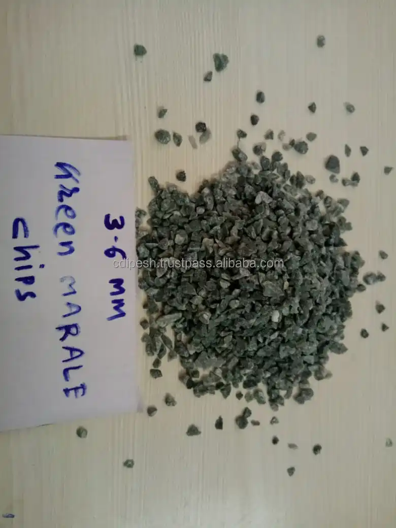 Строительные чипы из белого дробленого камня для украшения или мощения