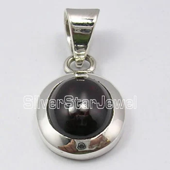 
Cabochon oval shape natural garnet gemstone handmade 925 pure silver beautiful unisex pendant 