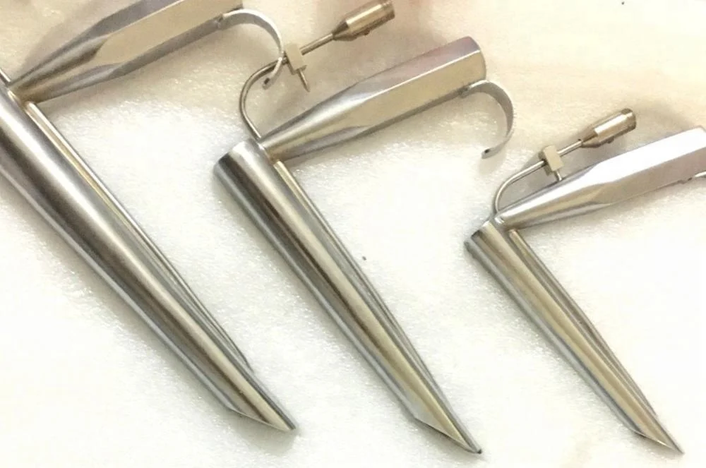 Fiber Optic Laryngoscope Set with Cable, Bronchoscope Set and Chest Support Holder