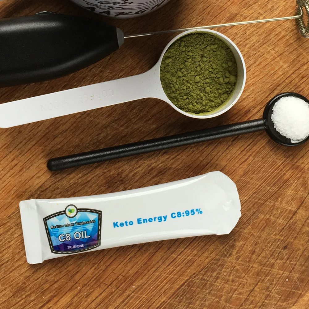 OEM pack mct oil food grade For Bulletproof Coffee 95% C8  Pure MCT Oil