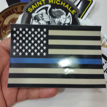 Custom USA Flag with Blue Line vinyl sticker Outdoor Waterproof USA Car Sticker thin blue red line flag stickers