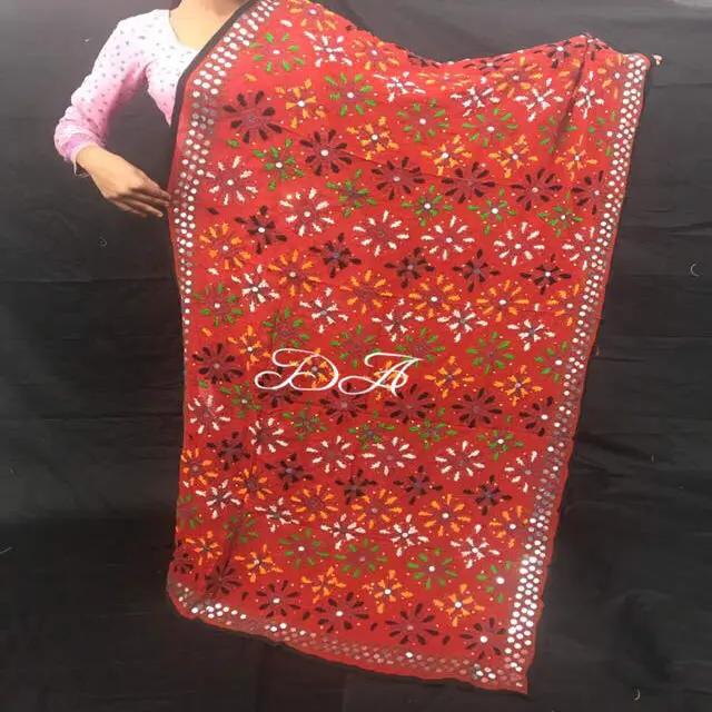 Hot Selling Red Kuchi Fully Embroidered Dupatta Indian Dupatta Phulkari Duapttas at Bulk Price