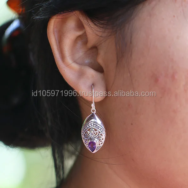 
Amethyst Bali 925 Sterling Silver Engraved Earring 