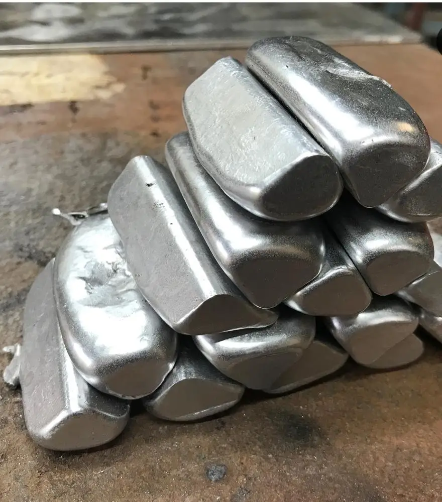 Remelted Lead Ingots (Pb 97 - 99%)