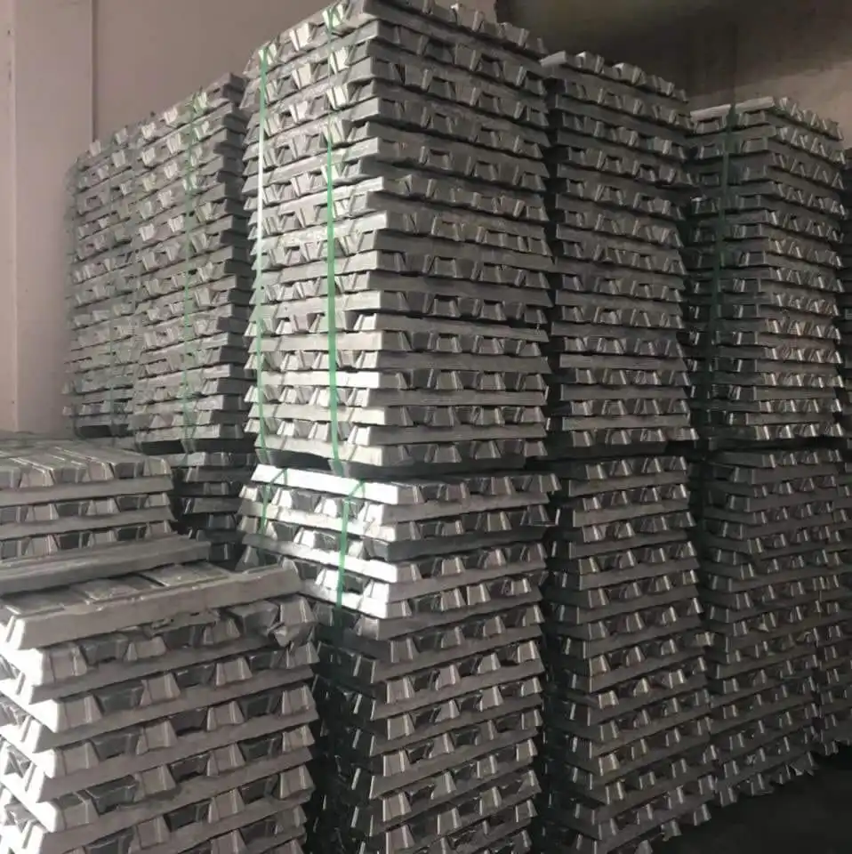 Алюминиевые слитки