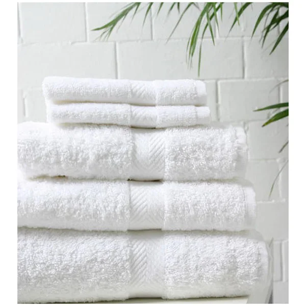 luxury 600 gsm 100% cotton White  Bath towel