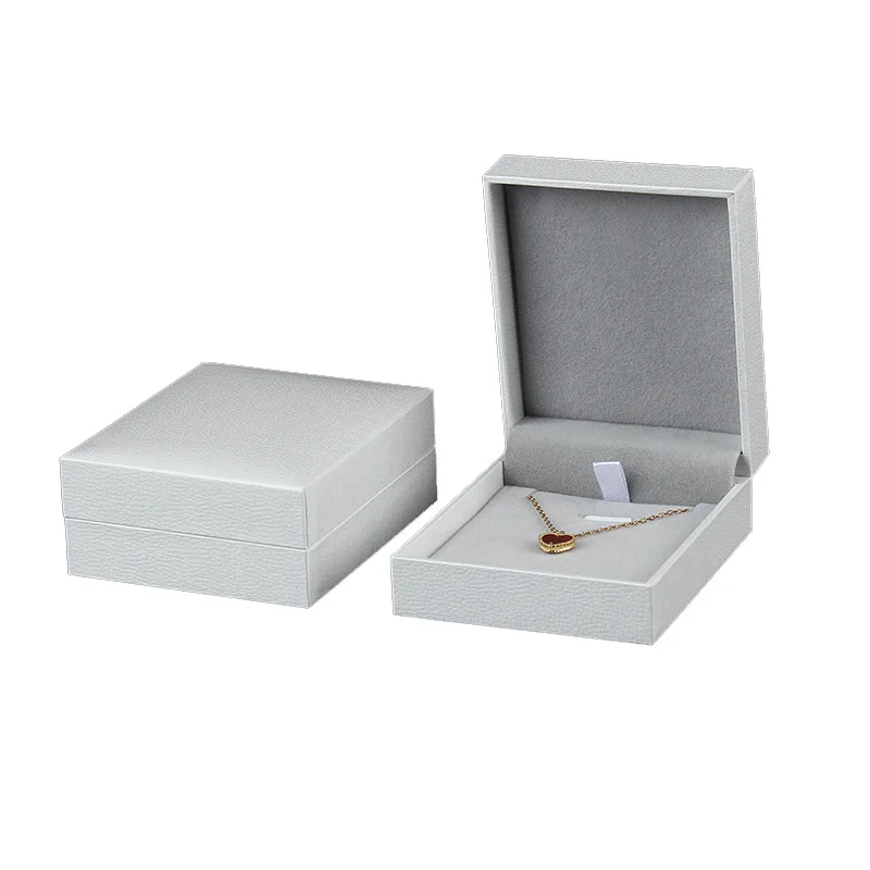 
Stock luxury proposal velvet jewelry ring box jewelry box velvet box 
