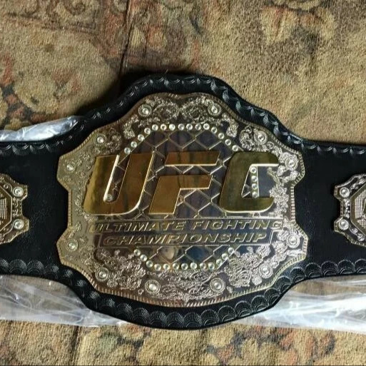 Кожаный ремень для чемпионата UFC Ultimate на заказ