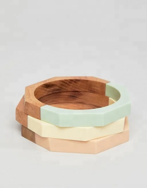 NATURAL GLOSSY WOOD CUFF BRACELET/BANGLE