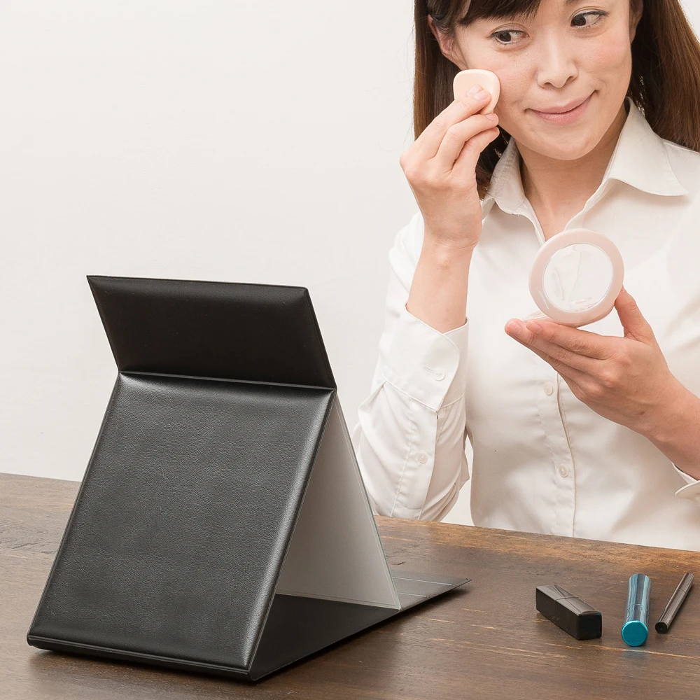 
Cheap cute desktop folding mirror, pocket mirror, cosmetic mirror 