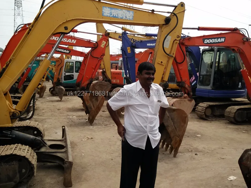 high quality low  price mini KOMATSU  PC35MR-2 excavator for sale pc60 pc120 pc200 excavator My whatsapp:008613816985448