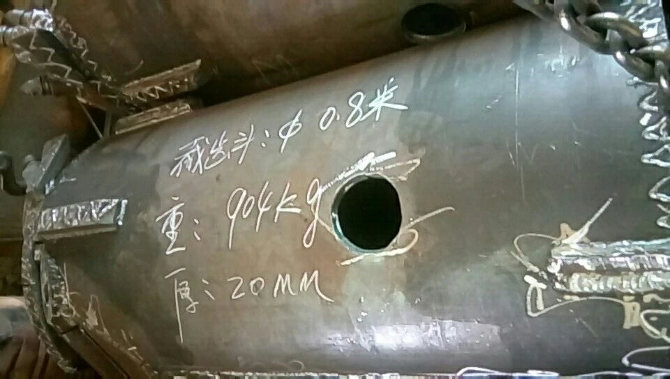 Double cutting door drilling bucket