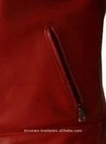  Модные куртки Red