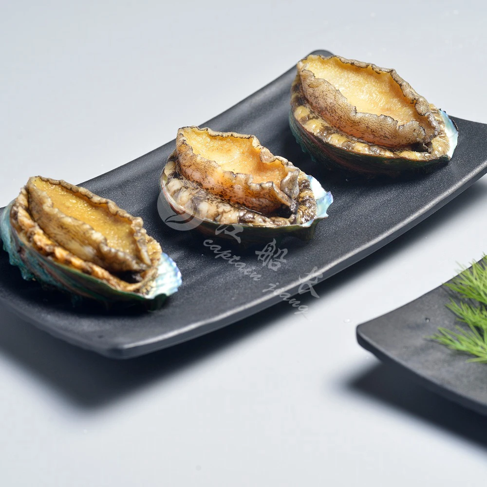 
GUTTING FROZEN ABALONE IN SHELL 40-50g/PCS 
