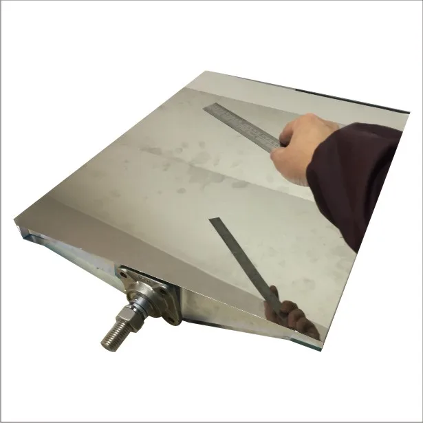 Compact Linear Fresnel Reflector