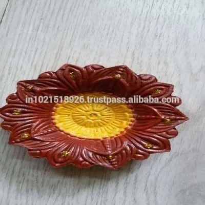 
 Индийские декоративные лампы из глины Diyas  