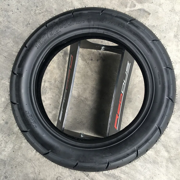 Chinois Pneus Moto Scooter Tire 130/90-15 Motorcycle Tire With Good Price And Timely Delivery