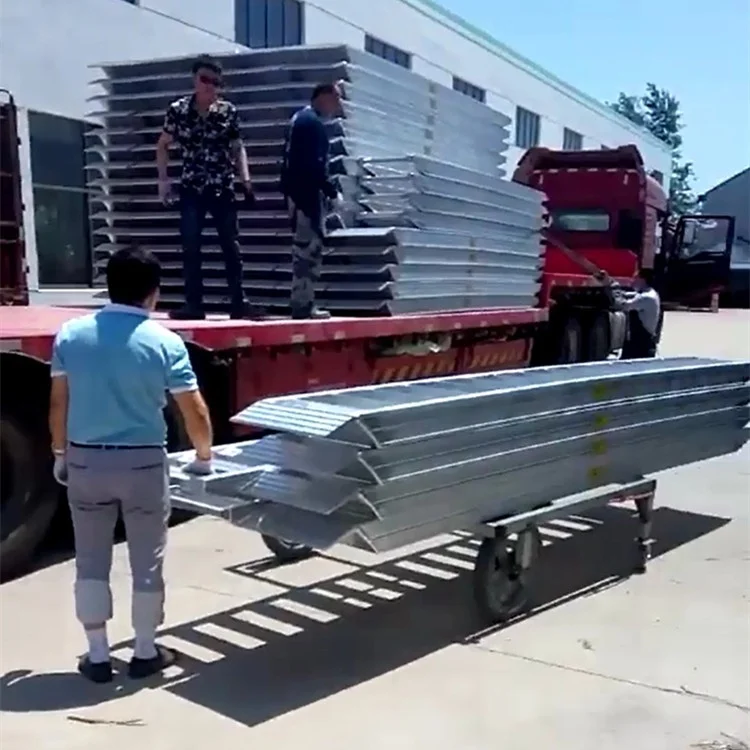 Хорошая цена 4 тонны heavy duty гаражный автомобильный контейнер рампы для вилочного погрузчика с вертикальной загрузкой алюминиевый пандус