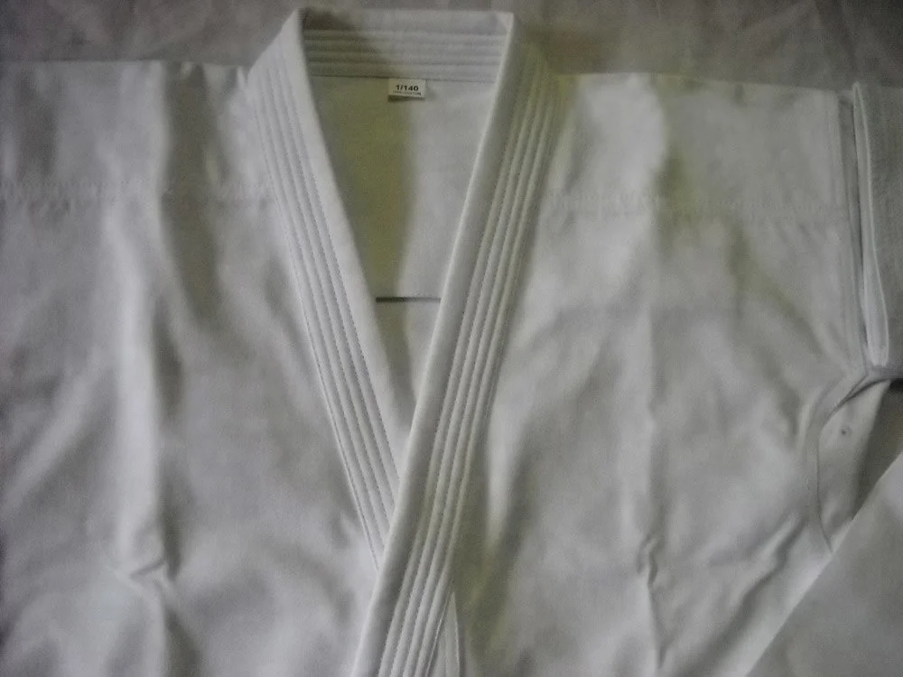Martial Arts Heavy Weight Karate Uniforms canvas 14-oz Best Quality Custom Traditional Karate Gi Kimono