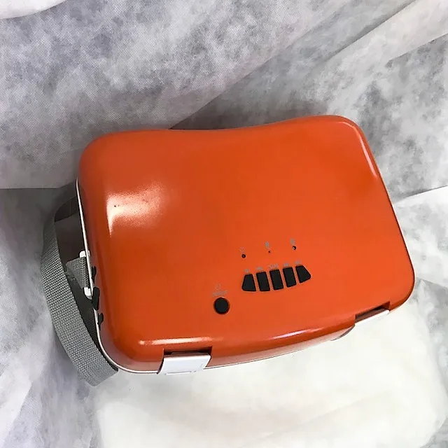 Ice cooler box radio