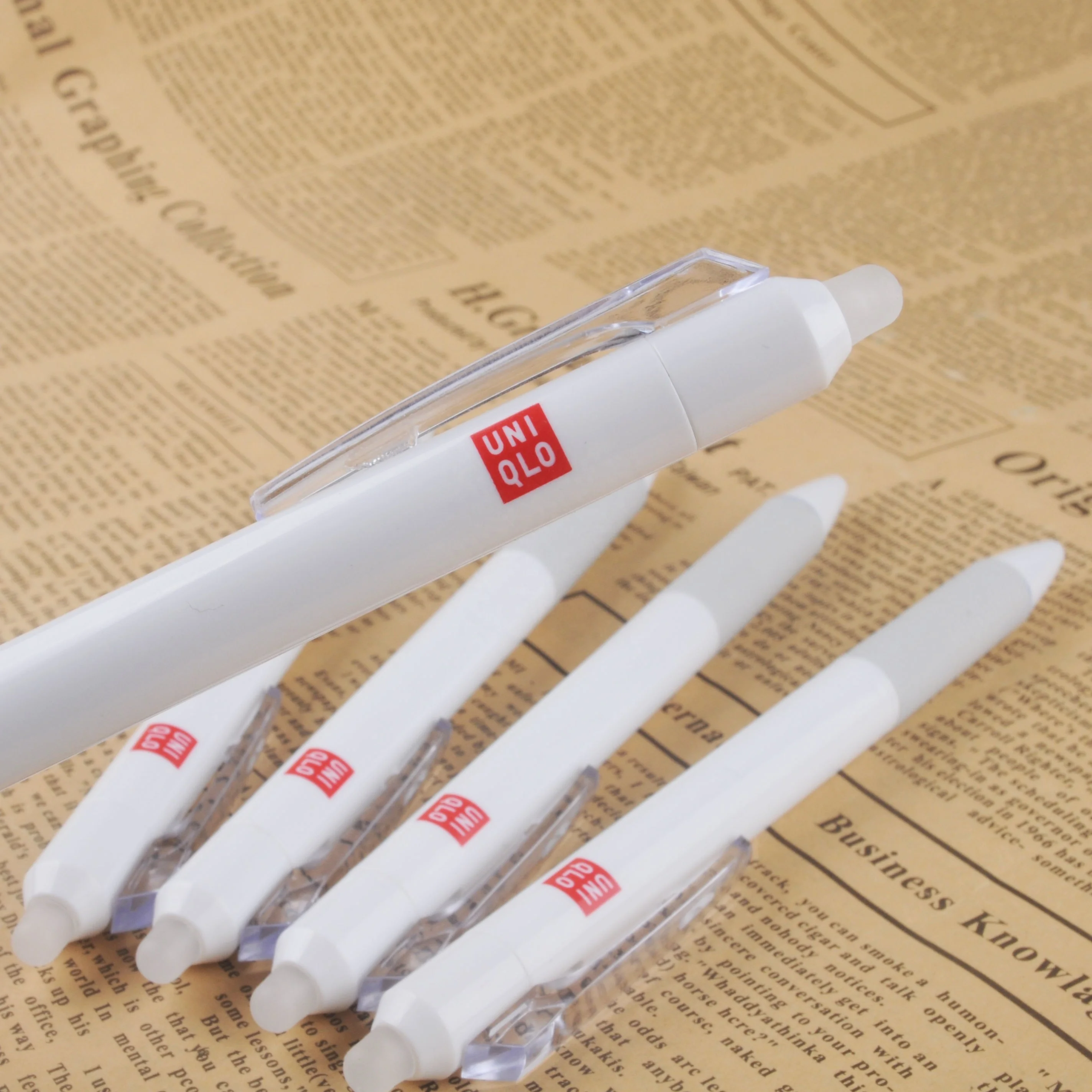 honyal erasable white color gel pen