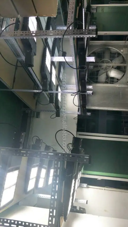 347V LED Street Light 200W 240W 300W Outdoor LED Shoebox Area Lighting 300 Watt 480 Volts