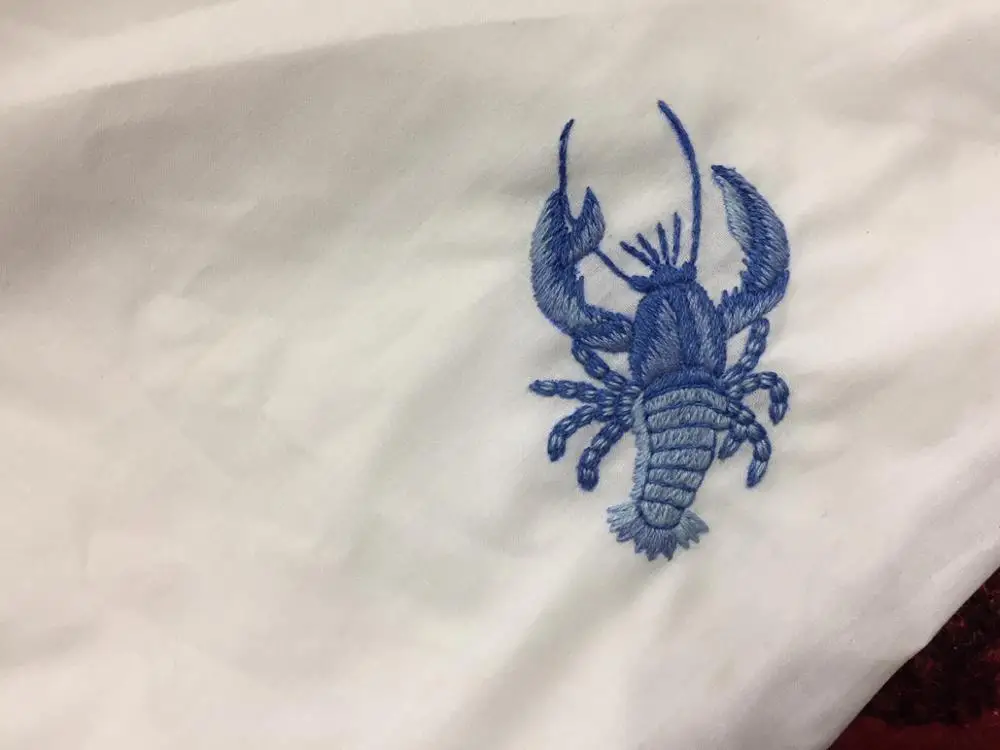 Wholesale Customized Lobster and crab hand embroidery Napkin Cotton Dinner Table Napkin