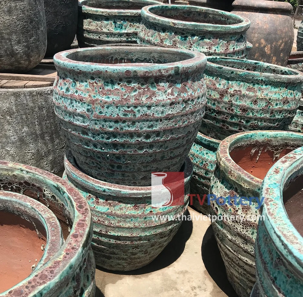 large outdoor ceramic pots