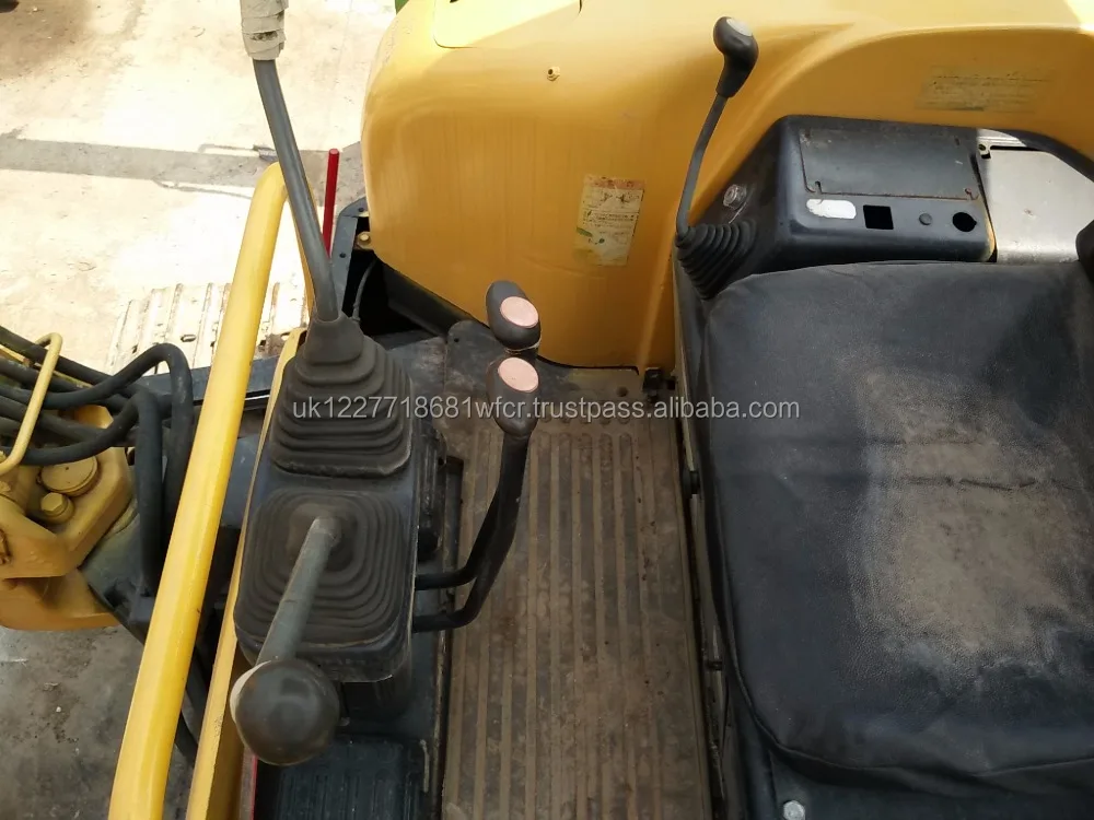 high quality low  price mini KOMATSU  PC35MR-2 excavator for sale pc60 pc120 pc200 excavator My whatsapp:008613816985448