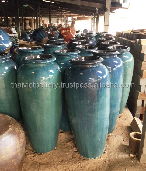Wholesale garden urns