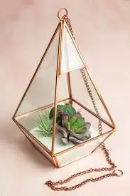 TERRARIUM HANGING POT TRIANGLE SHAPE HOME DECORATIVE FLOWER PLANT TERRARIUM FANCY DESIGN PLANT VASES