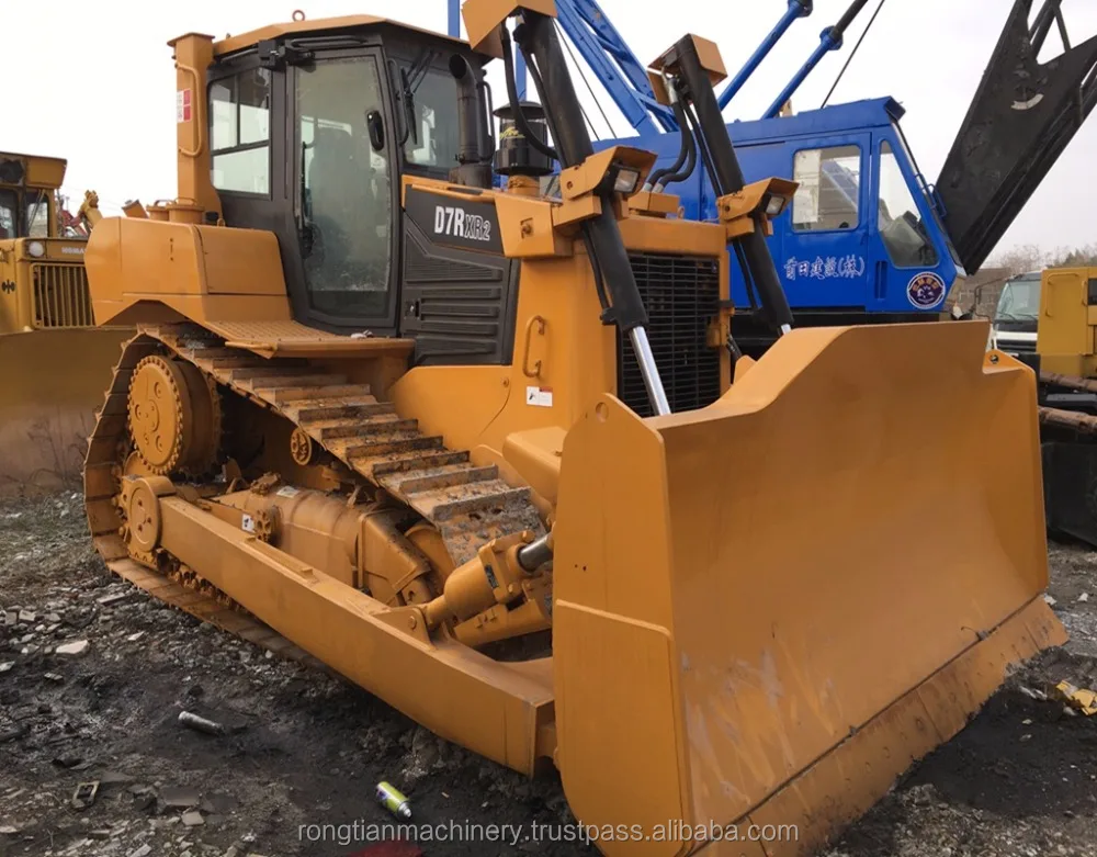 Durable Secondhand Machine original CAT D7R Bulldozer from Japan in yard for sale