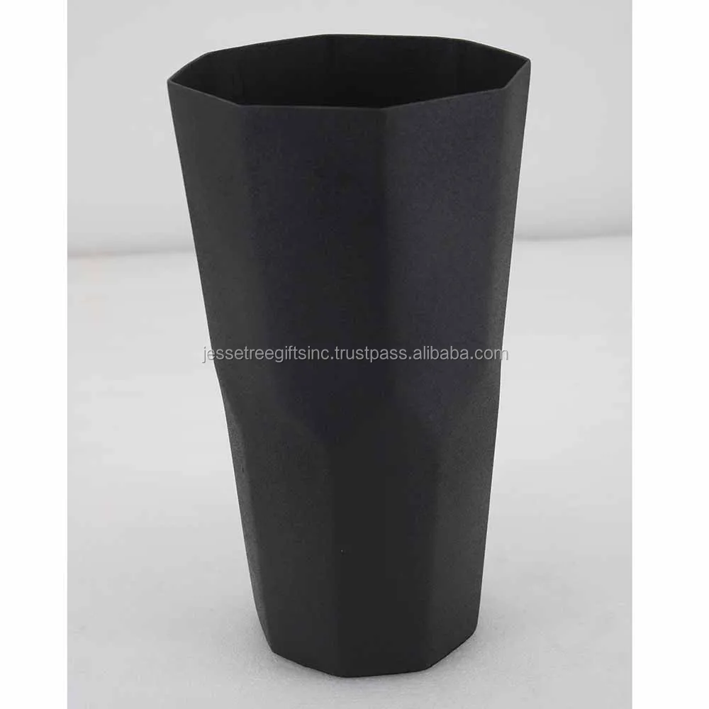 Handmade Metal Flower Vase With Black Powder Coating Finishing Round Shape Embossed Design For Home Decoration Wholesale Price