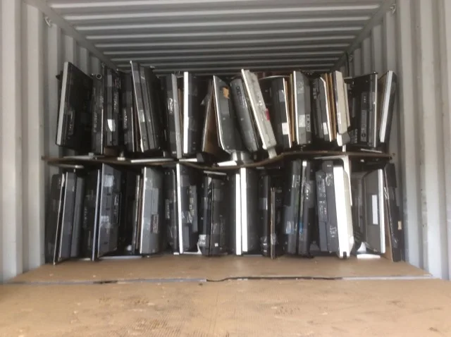 Бывший в употреблении японский телевизор LCD TV