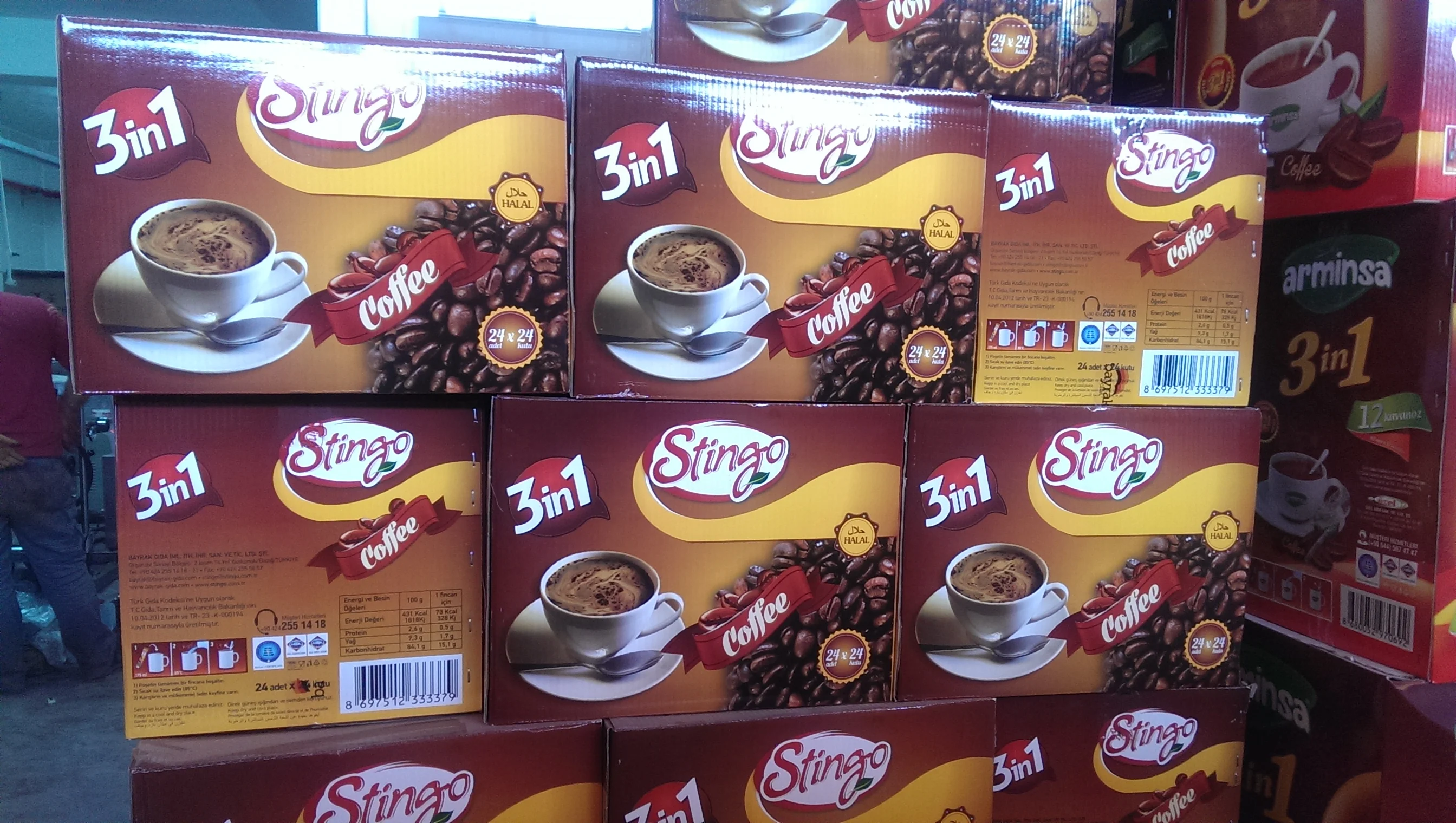 Instant Coffee Mix 3 in 1  with Coffee Non-dairy Cream, Sugar