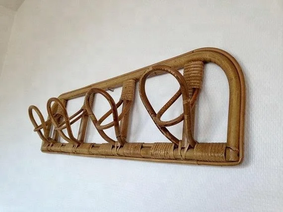 Ротанговая настенная полка