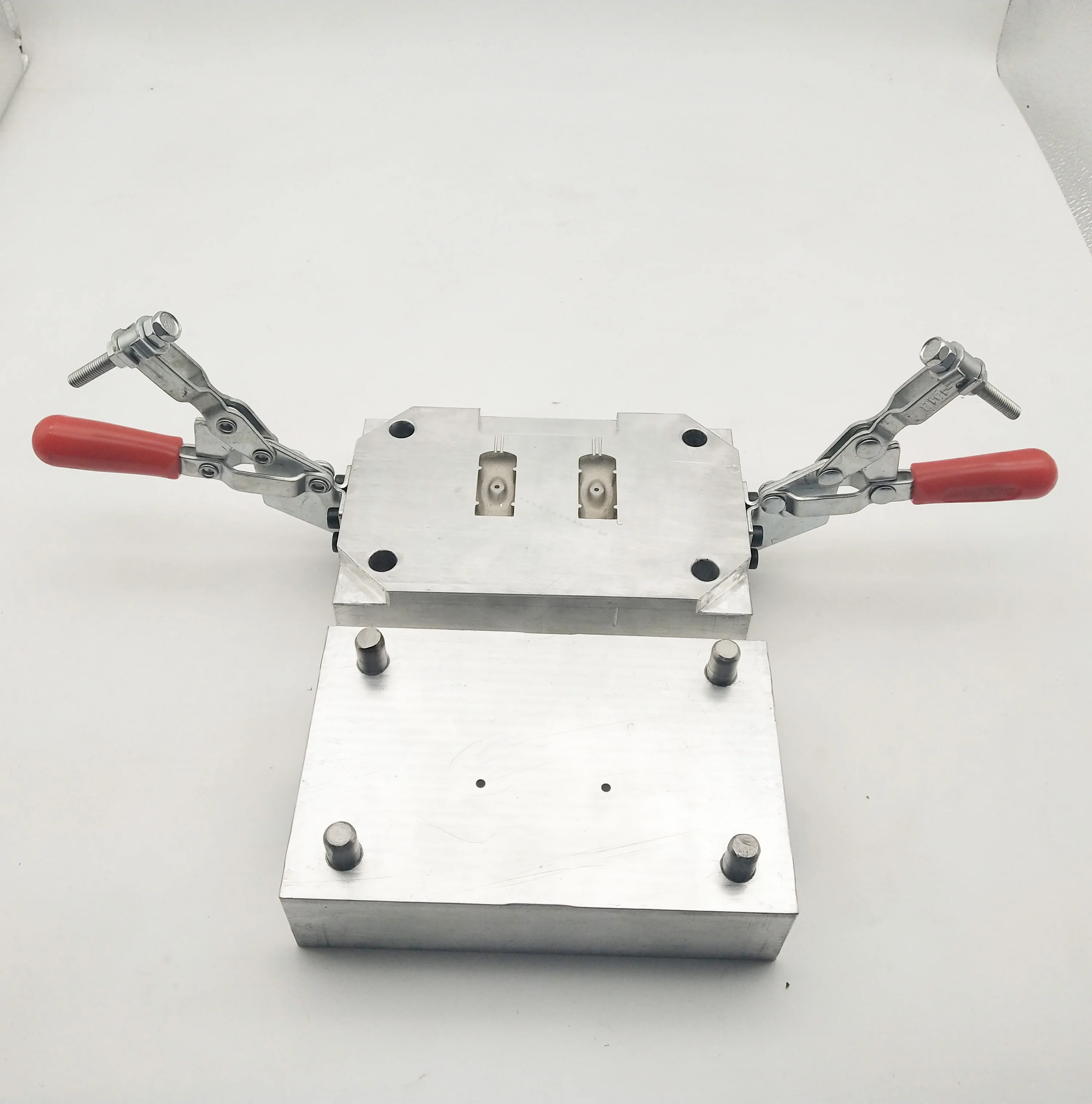 aluminum molds  coated plastic mould Low pressure mode aluminum over mold