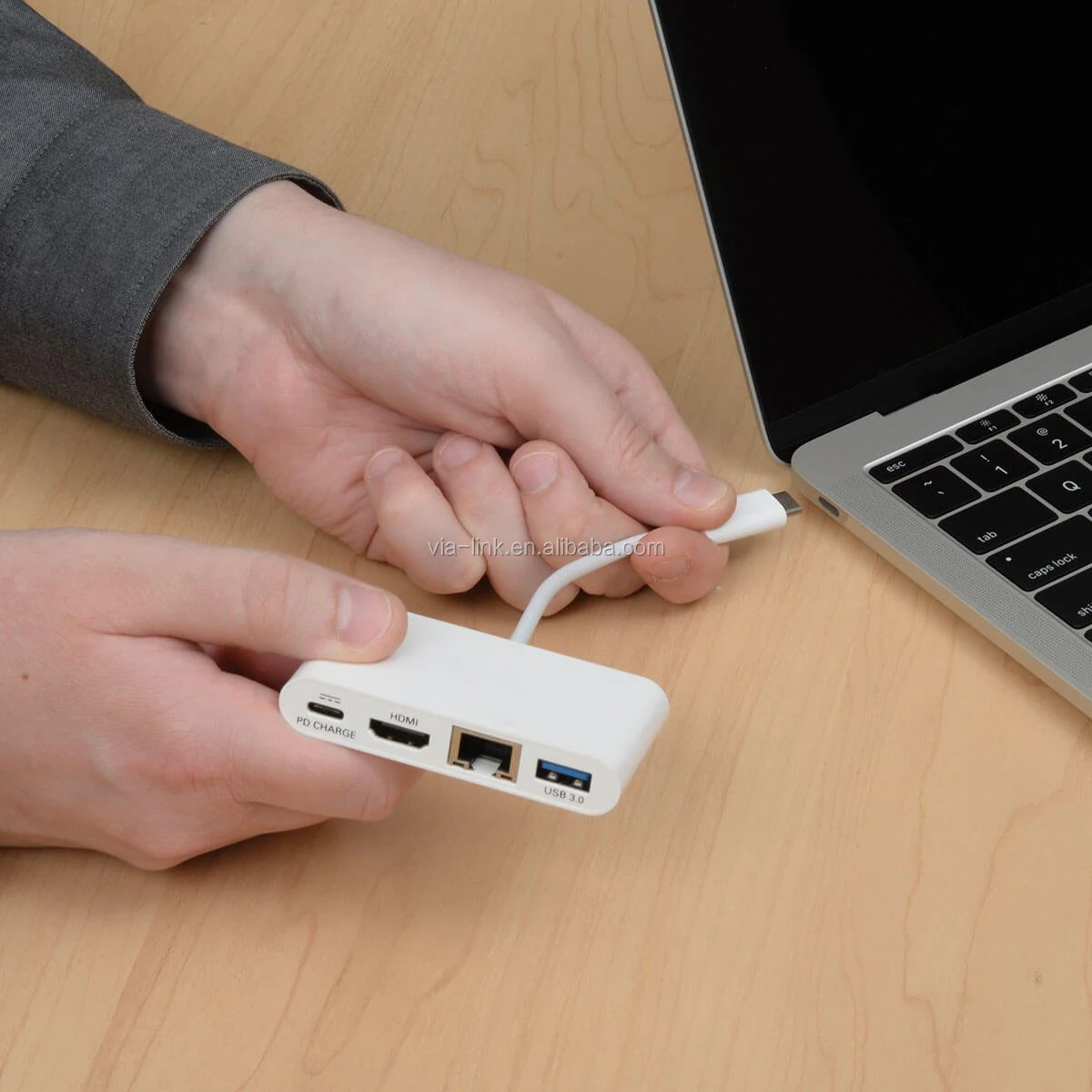 USB Type C 3.1 Ethernet Adapter RJ45 UHD Hub 4 In 1 Port Type-C USB C Hub For Macbook 2019