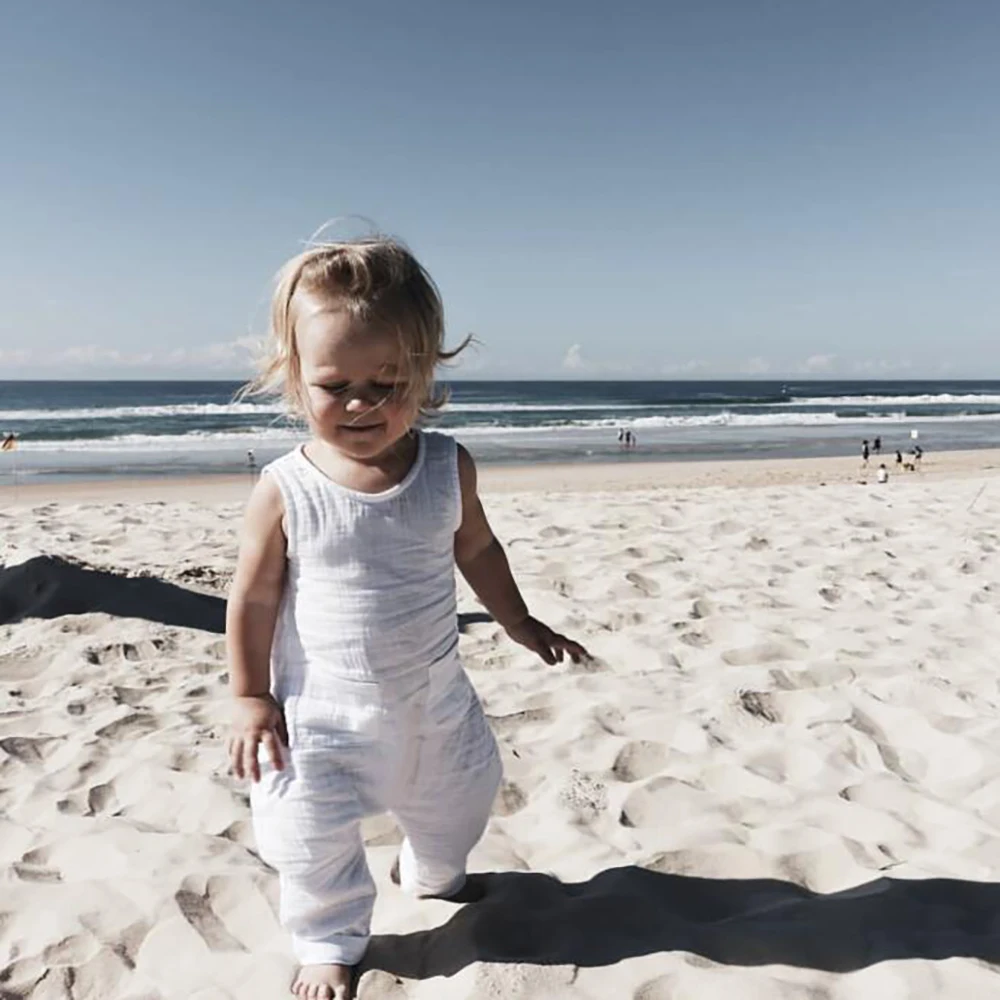 
Newborn Baby Playsuits Solid Color Linen Cotton Children Sleeveless Clothes Fashion Infant Soft Baby Romper 