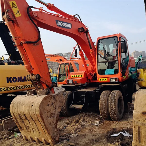 Хорошее качество 15 тонн используется миди Doosan колесный экскаватор