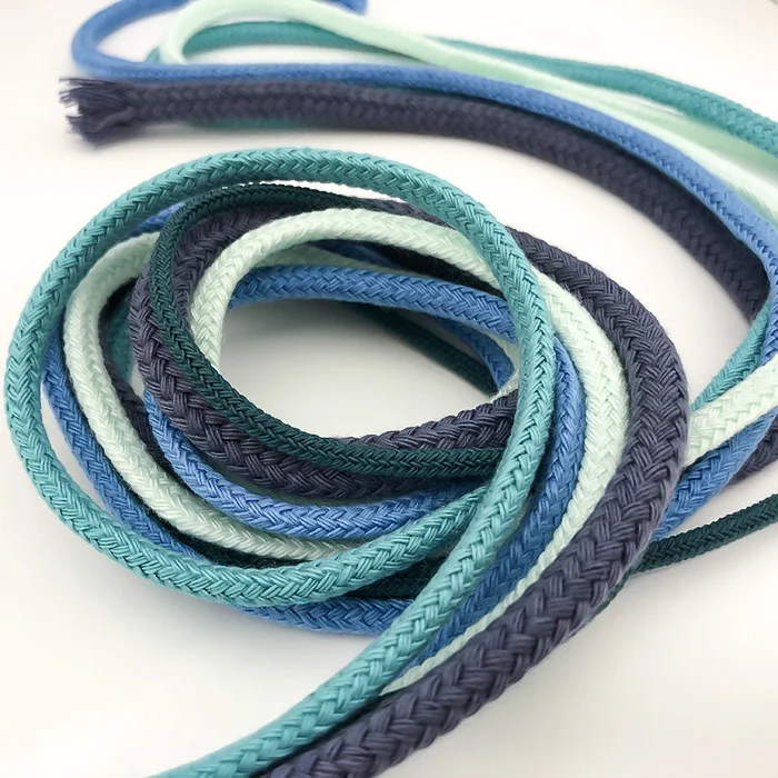 Easy to use and Durabale mens parka jacket cord with multiple functions made in Japan