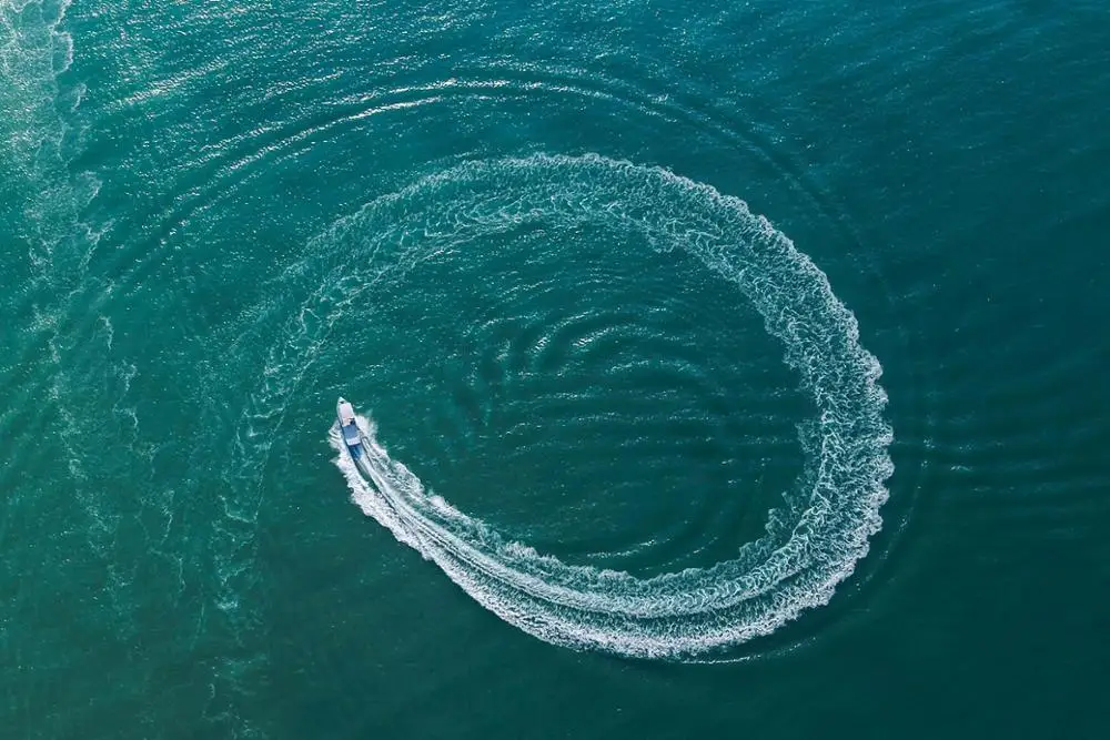 
Cheap Watersports Fiberglass Yact Boat High Standard Commercial Boat PARASAILING 32 