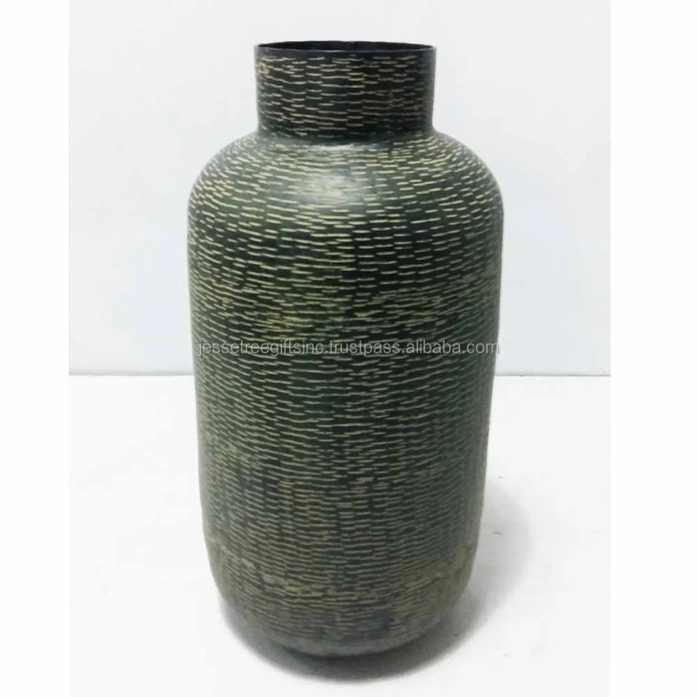 Handmade Metal Flower Vase With Black Powder Coating Finishing Round Shape Embossed Design For Home Decoration Wholesale Price