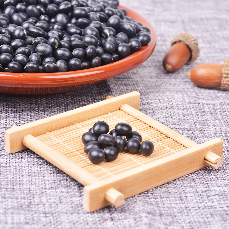 
7mm up Black Bean with Yellow / Green Kernel 