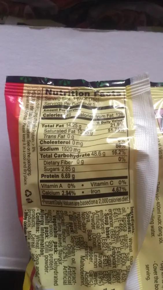 [THQ VIETNAM ] Instant noodle with Chicken lemon leaf 75gr*30packs