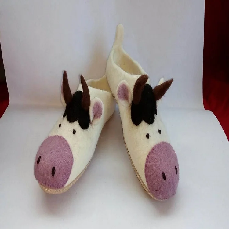 baby felt shoes