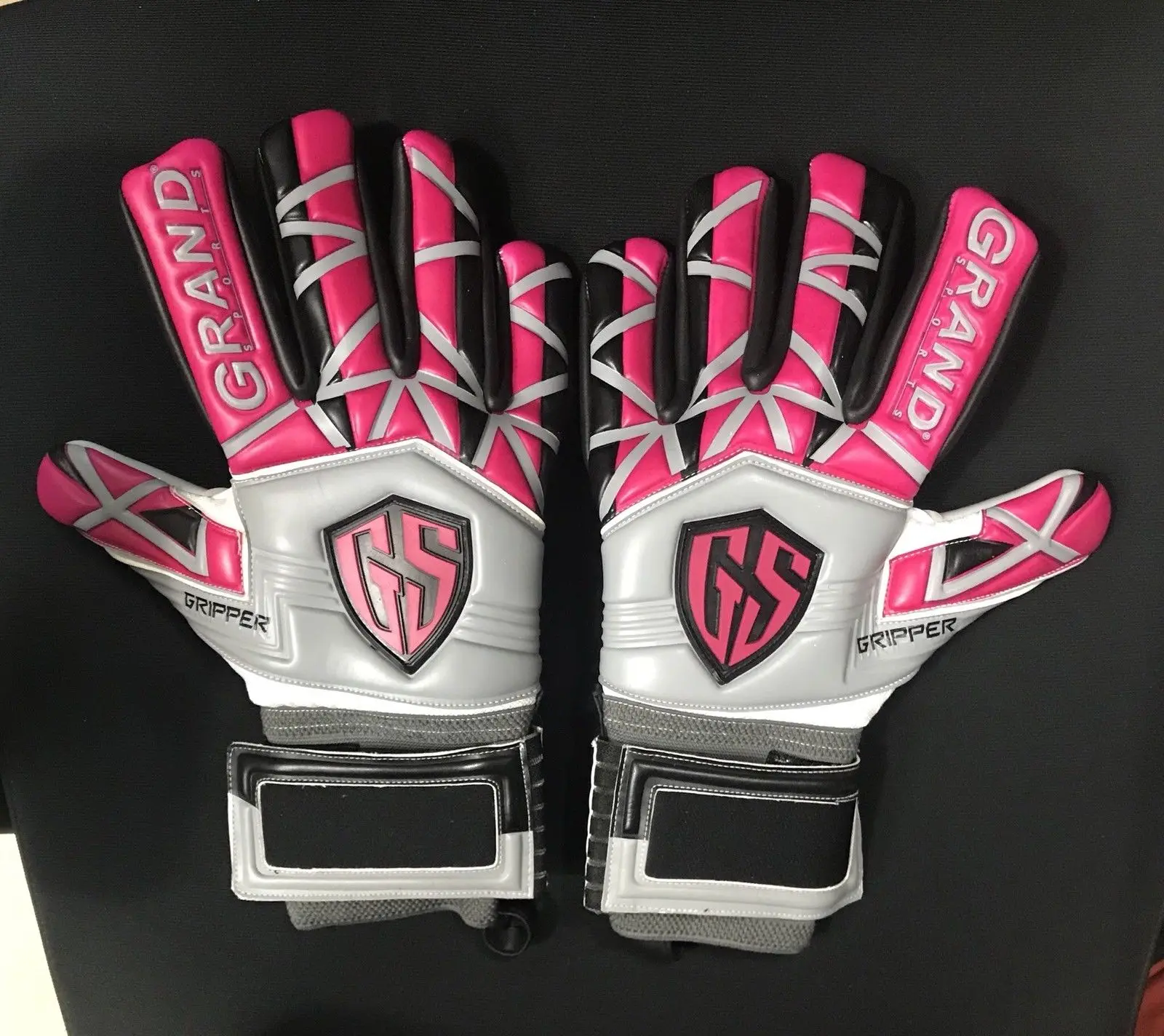 Football Professional goalkeeper Gloves Negative cut