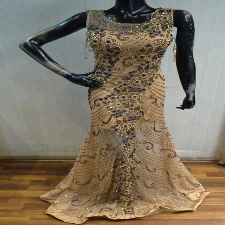 Новейший дизайн официальное красное вельветовое вечернее платье с длинным рукавом и