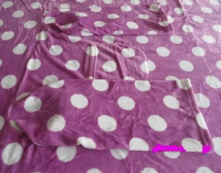 KANGURU DELUXE POP FLEECE BLANKET WITH SLEEVES WITH POCKET