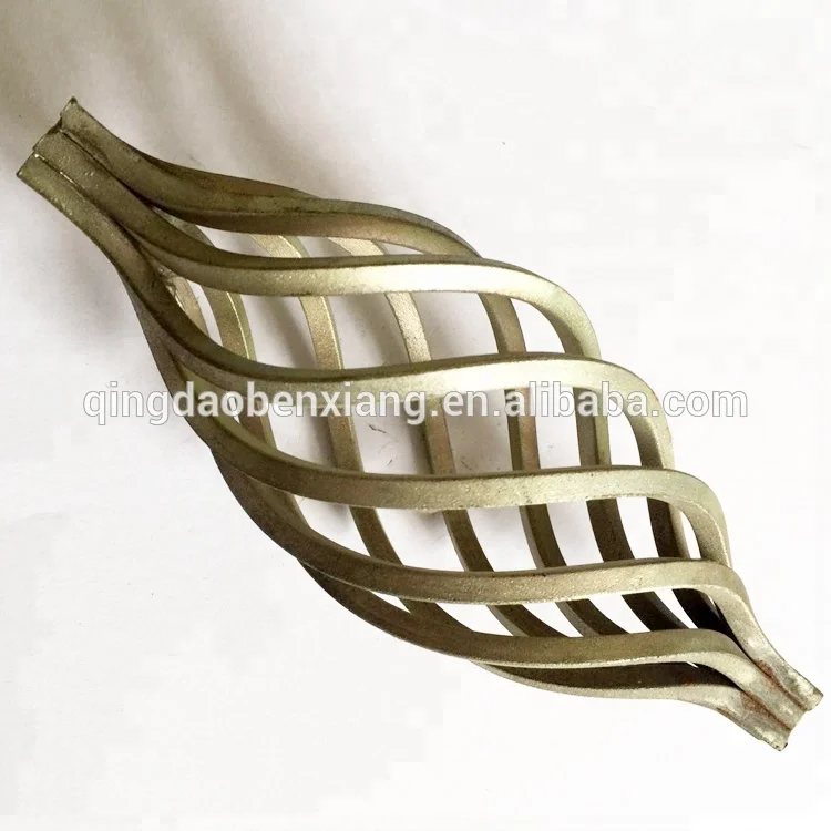 Twisted Iron Decoration Accessories Wrought Iron Baskets Welded in fence